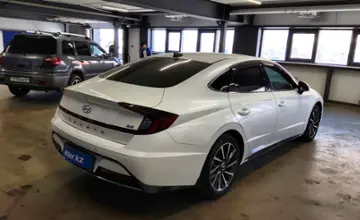 Hyundai Sonata 2021 года за 11 500 000 тг. в Астана фото 4