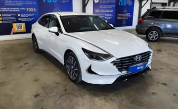 Hyundai Sonata 2021 года за 11 500 000 тг. в Астана фото 3