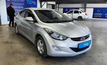 Hyundai Elantra 2015 года за 5 500 000 тг. в Астана фото 2