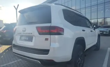 Toyota Land Cruiser 2021 года за 51 000 000 тг. в Астана