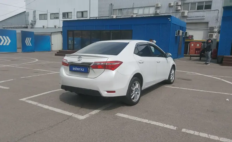 Toyota Corolla 2015 года за 6 500 000 тг. в Алматы фото 3