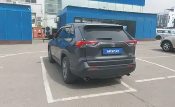 Toyota RAV4 2022 года за 14 000 000 тг. в Алматы фото 4