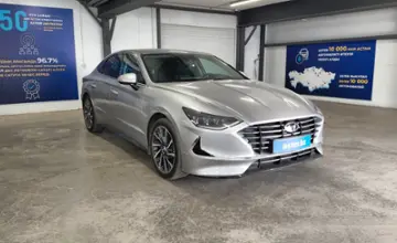 Hyundai Sonata 2022 года за 11 000 000 тг. в Астана фото 2