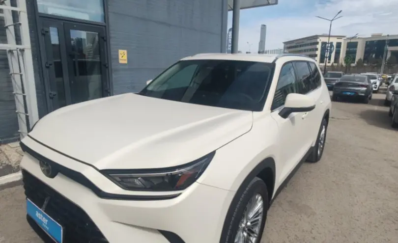 Toyota Grand Highlander 2023 года за 32 000 000 тг. в Астана