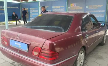 Mercedes-Benz E-Класс 1999 года за 3 500 000 тг. в Талдыкорган