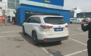 Toyota Highlander 2014 года за 16 000 000 тг. в Алматы фото 4
