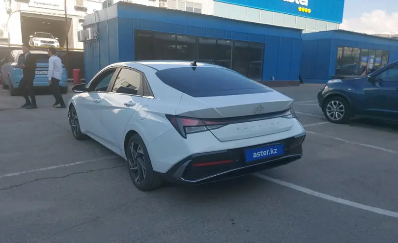 Hyundai Elantra 2024 года за 8 500 000 тг. в Алматы фото 4