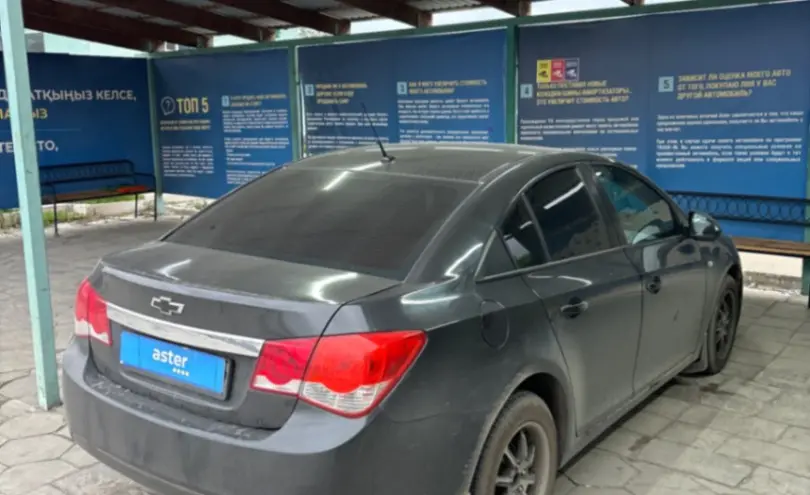 Chevrolet Cruze 2011 года за 3 500 000 тг. в Талдыкорган фото 5