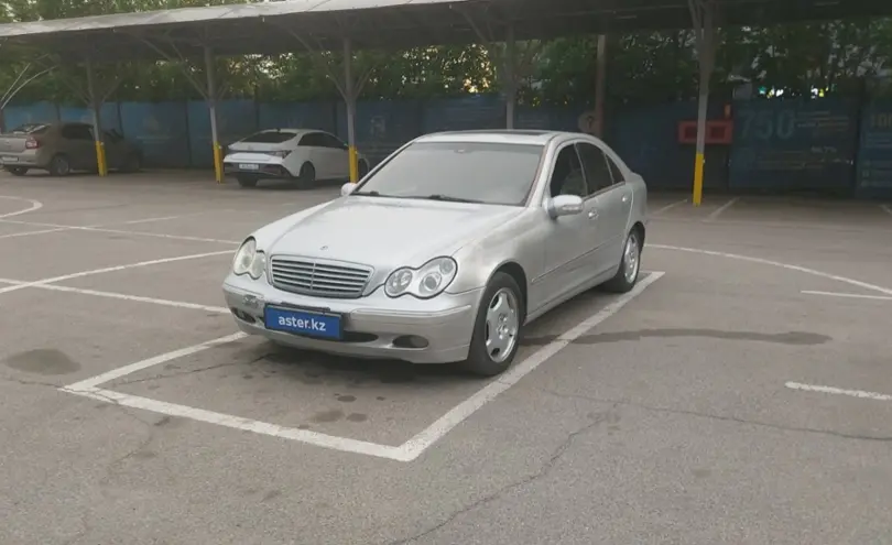 Mercedes-Benz C-Класс 2002 года за 2 500 000 тг. в Алматы