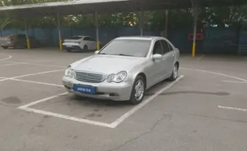 Mercedes-Benz C-Класс 2002 года за 2 500 000 тг. в Алматы фото 1