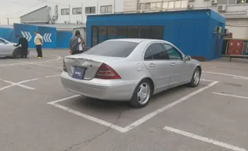Mercedes-Benz C-Класс 2002 года за 2 500 000 тг. в Алматы фото 3