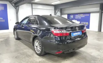 Toyota Camry 2017 года за 10 500 000 тг. в Астана фото 4