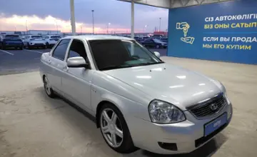 LADA (ВАЗ) Priora 2014 года за 2 400 000 тг. в Алматы фото 3