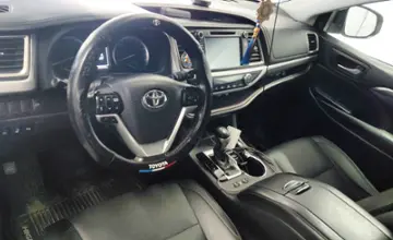Toyota Highlander 2018 года за 17 500 000 тг. в Астана фото 5