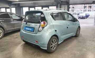Chevrolet Spark 2010 года за 3 000 000 тг. в Астана фото 3