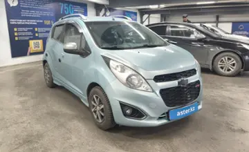 Chevrolet Spark 2010 года за 3 000 000 тг. в Астана фото 2