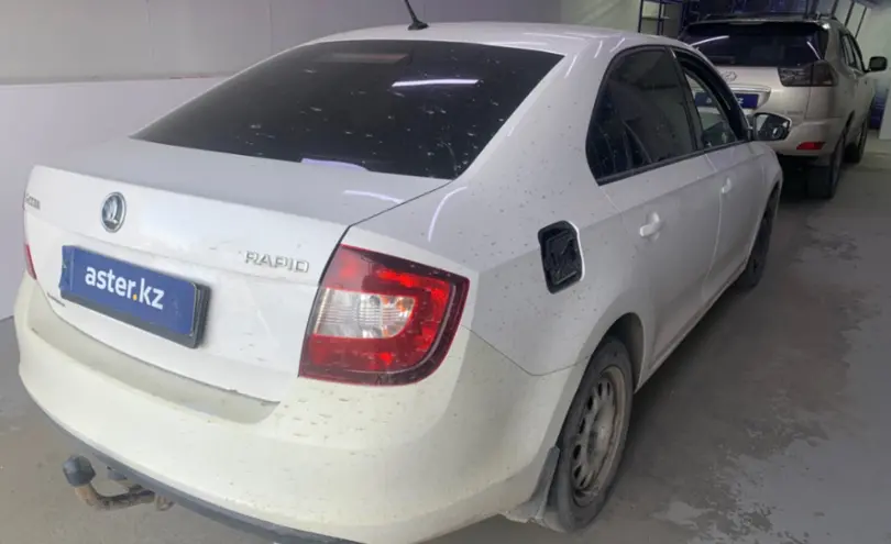 Skoda Rapid 2017 года за 3 500 000 тг. в Павлодар фото 5
