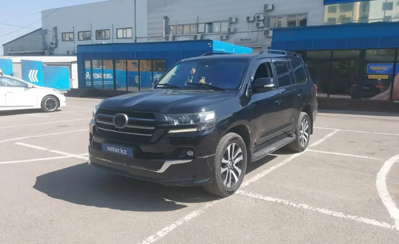 Toyota Land Cruiser 2018 года за 40 000 000 тг. в Алматы