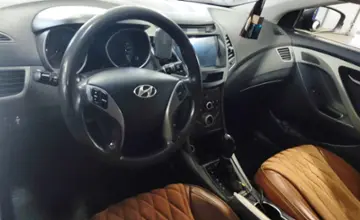 Hyundai Elantra 2014 года за 5 500 000 тг. в Астана фото 5