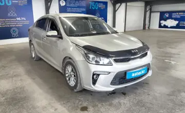 Kia Rio 2020 года за 7 000 000 тг. в Астана фото 2
