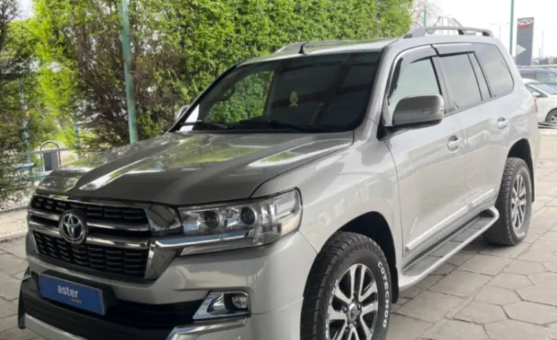 Toyota Land Cruiser 2010 года за 19 000 000 тг. в Талдыкорган