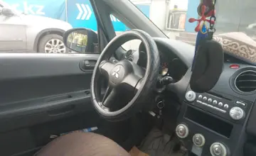 Mitsubishi Colt 2007 года за 2 000 000 тг. в Алматы фото 5