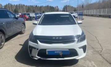 Kia Rio 2019 года за 5 000 000 тг. в Усть-Каменогорск фото 2