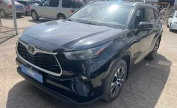 Toyota Highlander 2022 года за 18 000 000 тг. в Астана фото 1