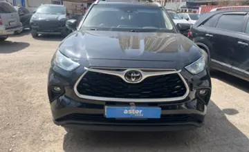Toyota Highlander 2022 года за 18 000 000 тг. в Астана фото 2