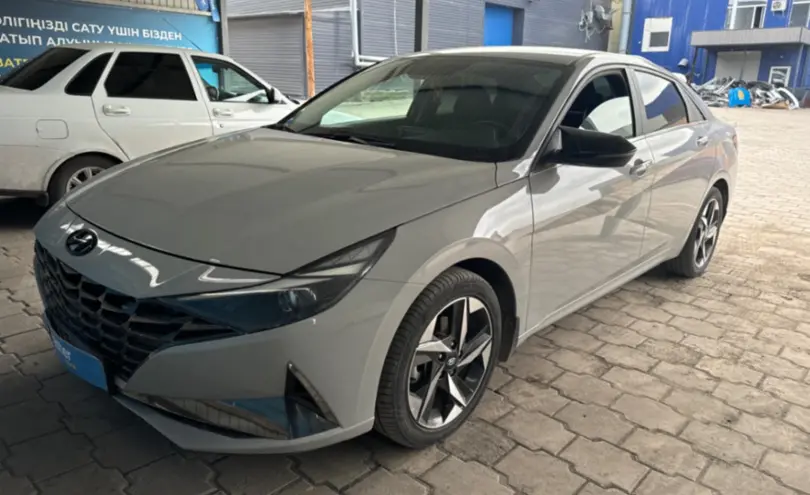 Hyundai Elantra 2021 года за 9 300 000 тг. в Караганда