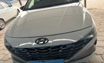 Hyundai Elantra 2021 года за 9 300 000 тг. в Караганда фото 2