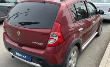 Renault Sandero 2014 года за 3 500 000 тг. в Астана
