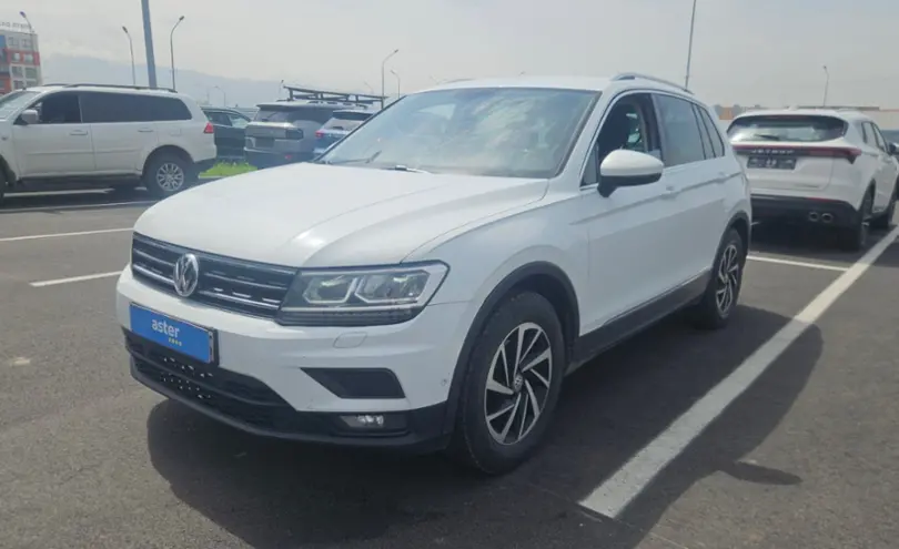 Volkswagen Tiguan 2018 года за 8 000 000 тг. в Алматы