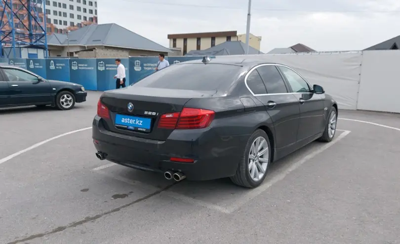BMW 5 серии 2014 года за 10 500 000 тг. в Шымкент фото 3