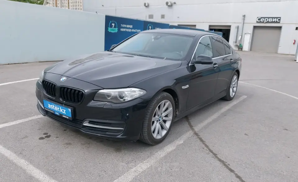 BMW 5 серии 2014 года за 10 500 000 тг. в Шымкент