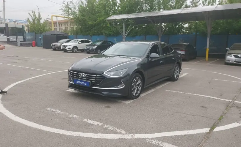 Hyundai Sonata 2022 года за 9 000 000 тг. в Алматы
