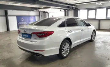 Hyundai Sonata 2015 года за 8 500 000 тг. в Астана фото 3