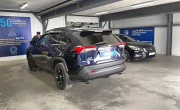 Toyota RAV4 2019 года за 12 000 000 тг. в Астана фото 4