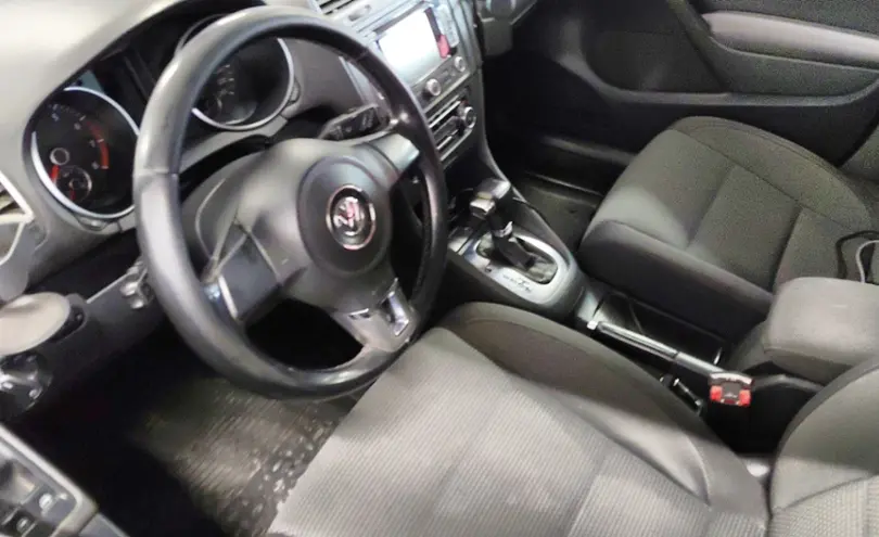 Volkswagen Golf 2010 года за 4 500 000 тг. в Астана фото 5