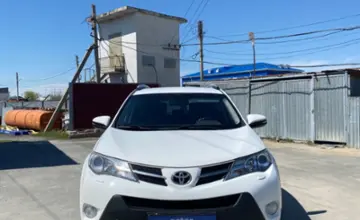 Toyota RAV4 2015 года за 10 000 000 тг. в Атырау фото 2