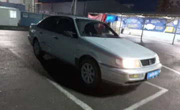 Volkswagen Passat 1994 года за 1 100 000 тг. в Шымкент фото 2