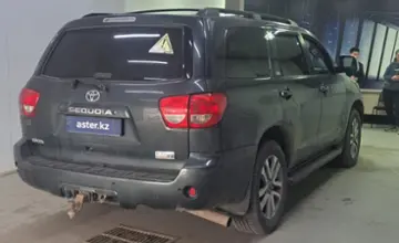 Toyota Sequoia 2008 года за 12 000 000 тг. в Павлодар
