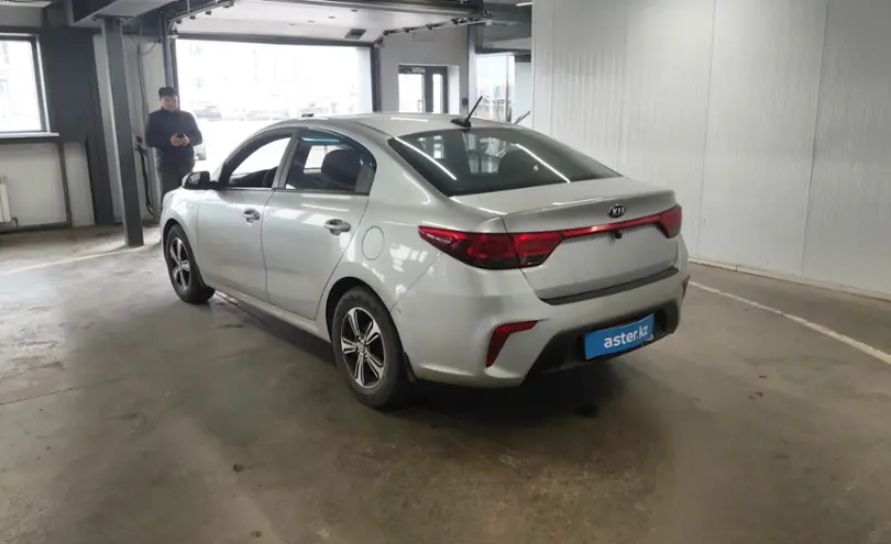 Kia Rio 2020 года за 7 000 000 тг. в Астана фото 4