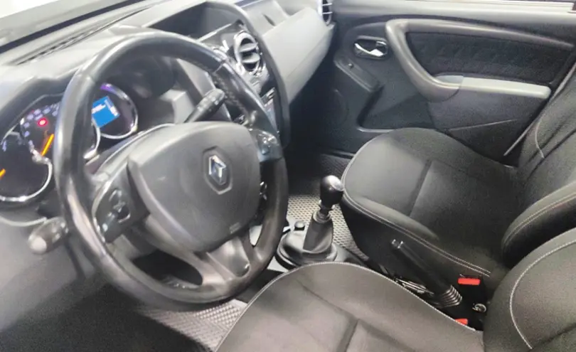 Renault Duster 2015 года за 5 500 000 тг. в Астана фото 5