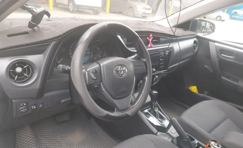 Toyota Corolla 2017 года за 10 500 000 тг. в Алматы фото 5