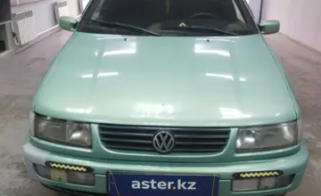 Volkswagen Passat 1994 года за 1 500 000 тг. в Павлодар фото 2
