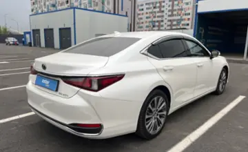 Lexus ES 2021 года за 20 000 000 тг. в Алматы