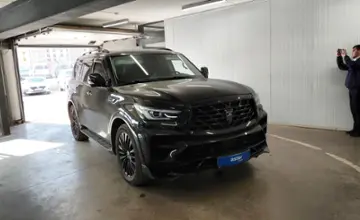 Infiniti QX80 2019 года за 22 500 000 тг. в Астана фото 2