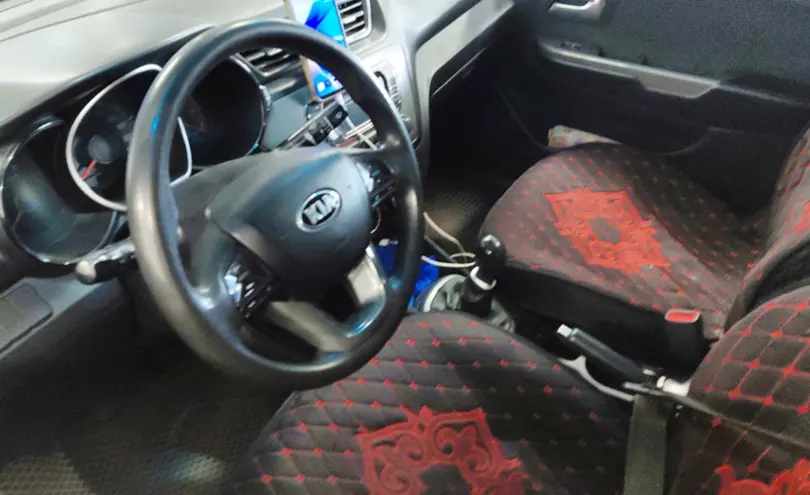 Kia Rio 2015 года за 4 250 000 тг. в Астана фото 5
