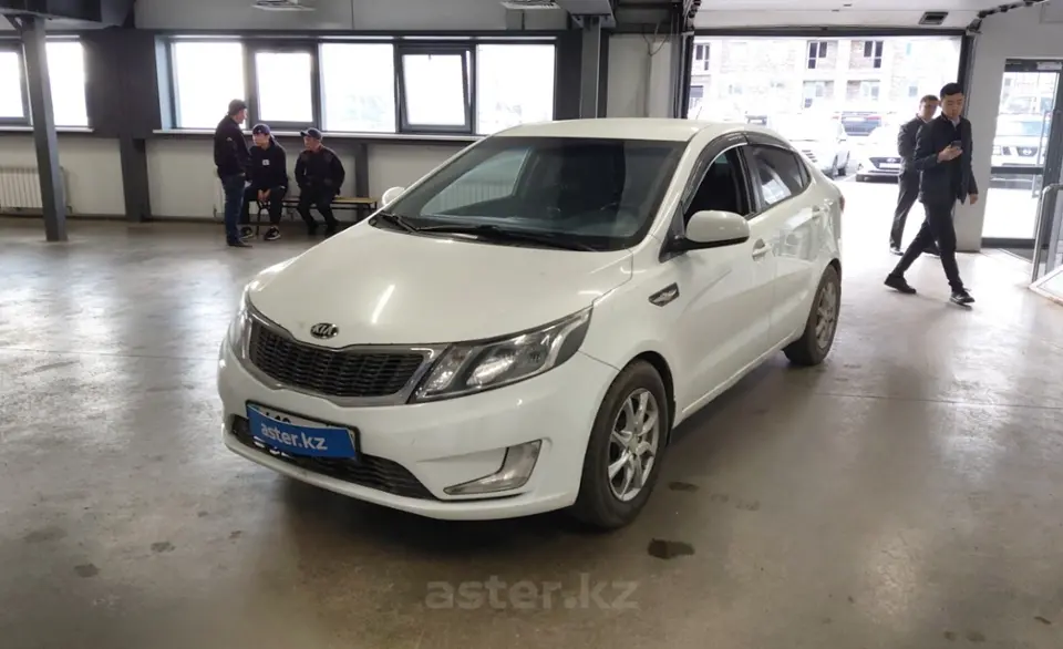 Kia Rio 2015 года за 4 250 000 тг. в Астана